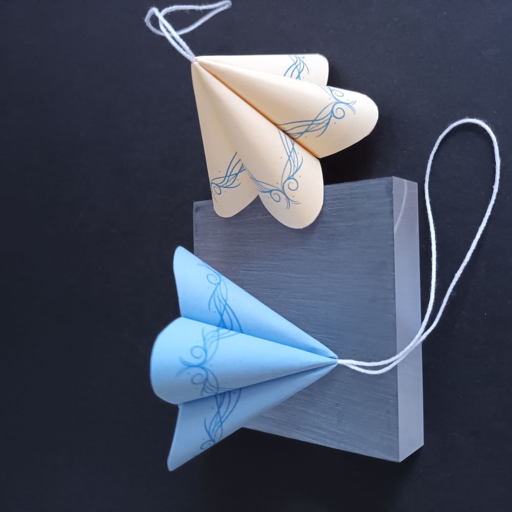 Motivpapier zarte Ranken blau