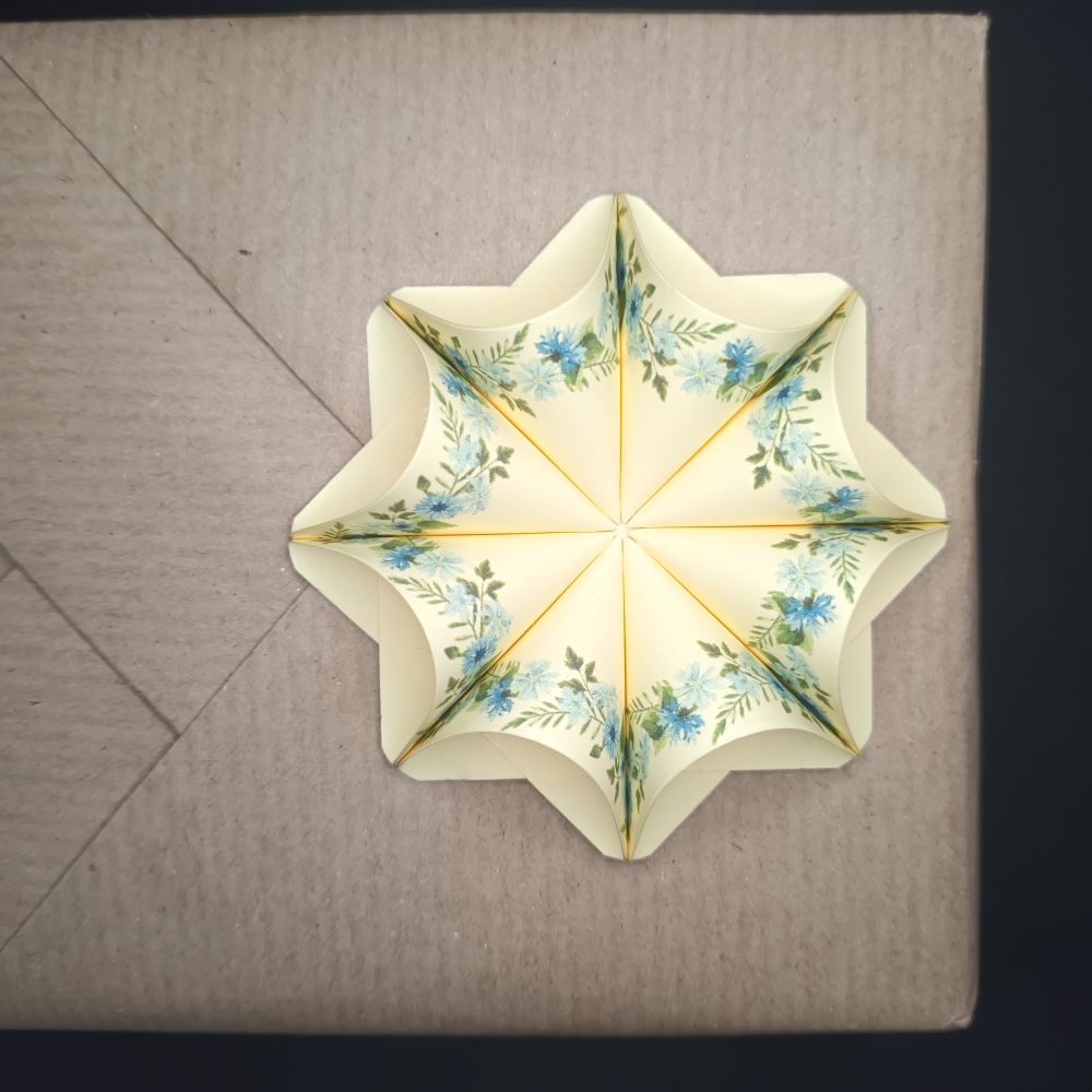 Motivpapier Blumenranke blau