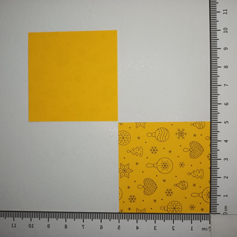 Motivpapier Christbaumkugeln kräftige Farben