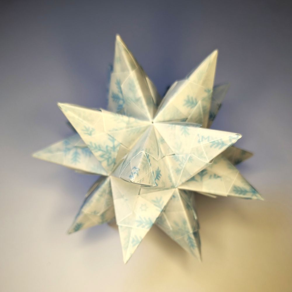 Transparentpapier Schneeflocken blau