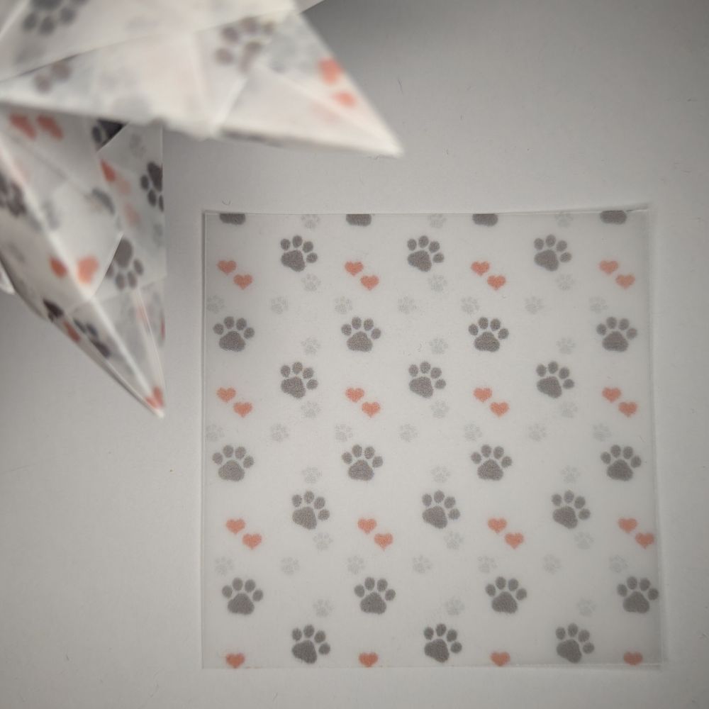 Transparentpapier Tatzen und Herzen
