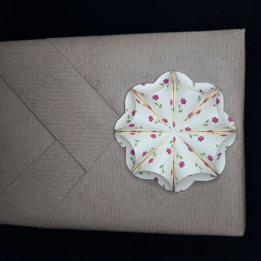 Motivpapier kleine Blümchen
