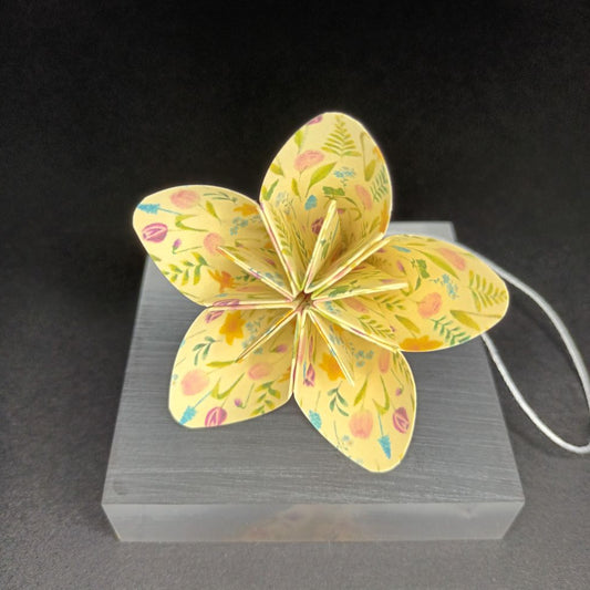 Anhänger Glockenblume Frühblüher