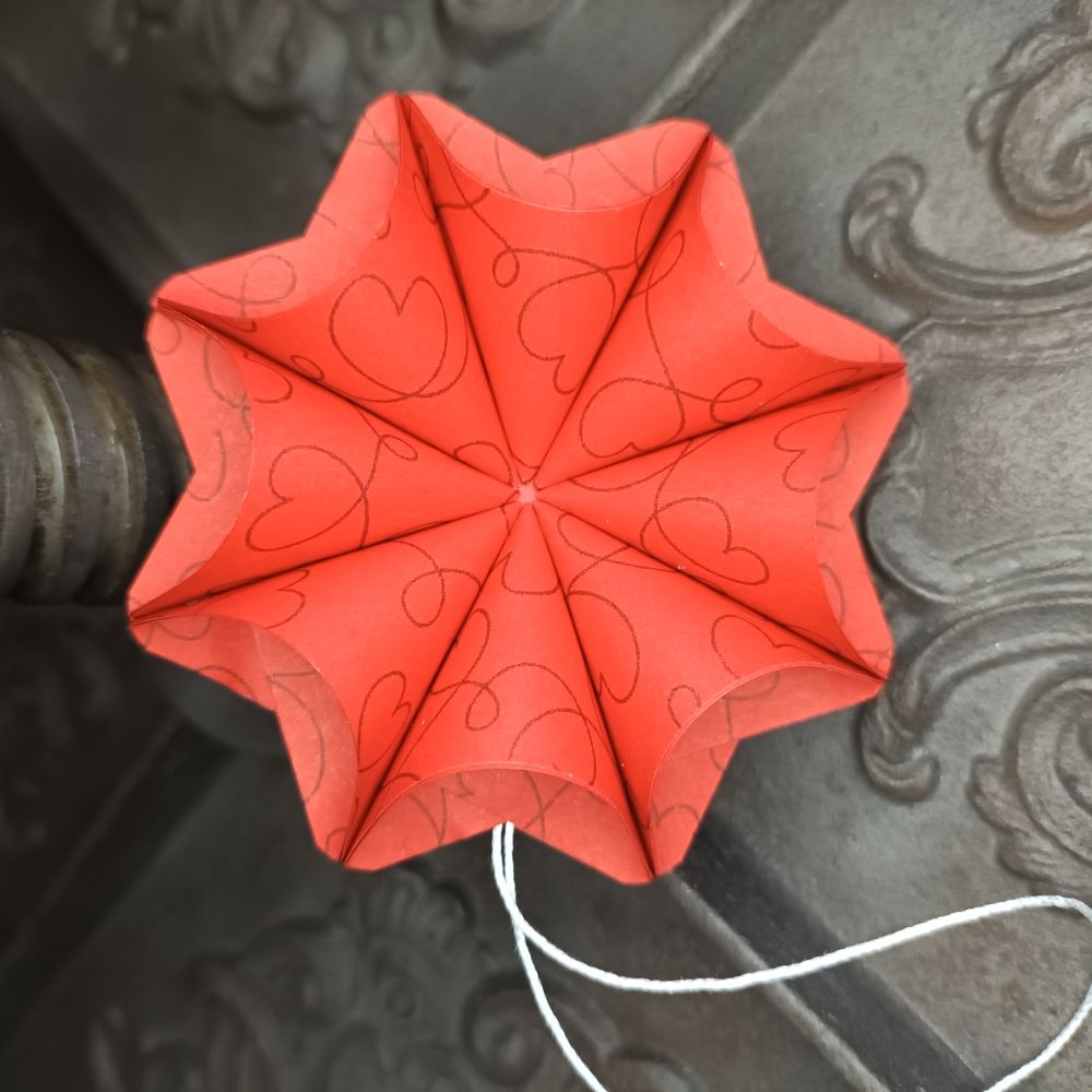 Motivpapier Herzlinie rot